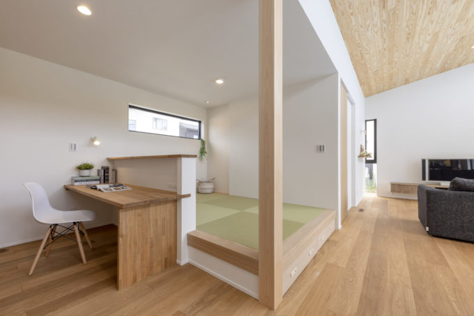 静けさの中で生きる豊かさ ——「茶烟一榻擁書眠」が教えてくれる、心をほどく時間